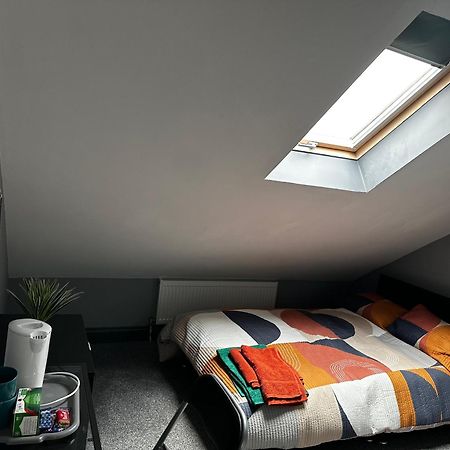 Appartement 6D Hosting à Coventry Extérieur photo